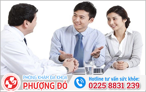 Nếu tay dính tinh trùng chạm vào vùng kín thì phải làm sao?